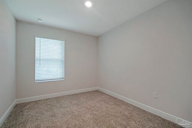 Building Photo - 8351 Bluejack Dr