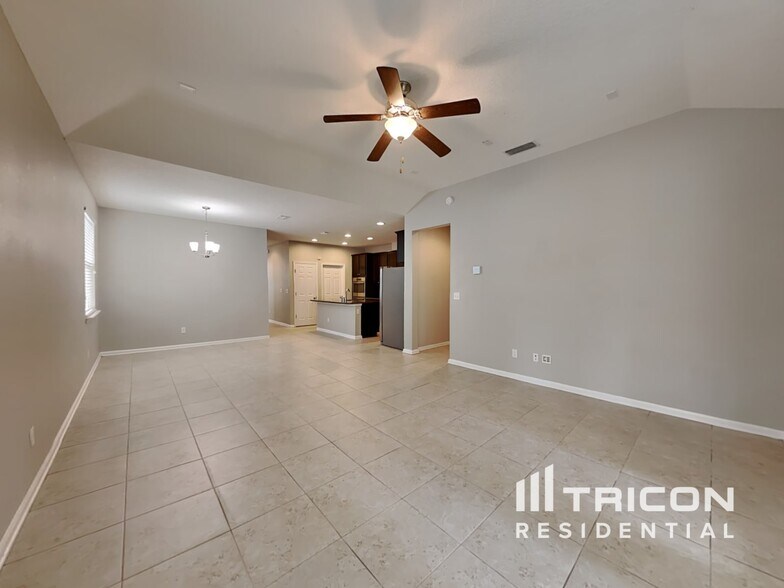 Building Photo - 13782 Goodson Pl