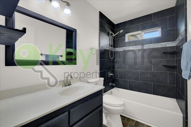 Building Photo - 6359 Edgewood Way