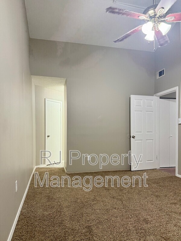 Building Photo - 3486 Meier Dr