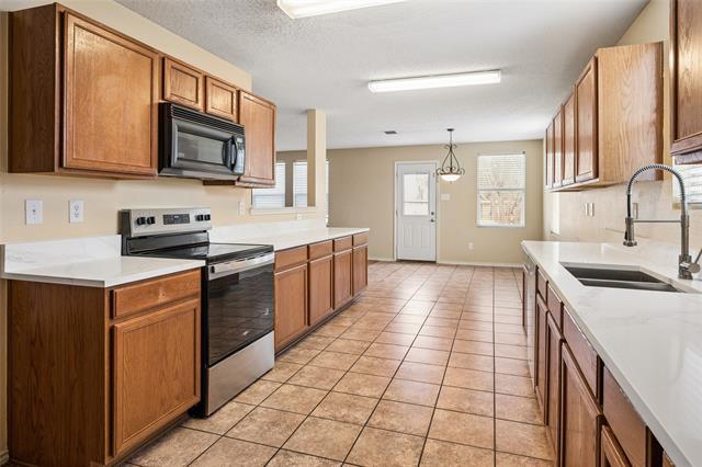 Building Photo - 5404 Pandale Valley Dr