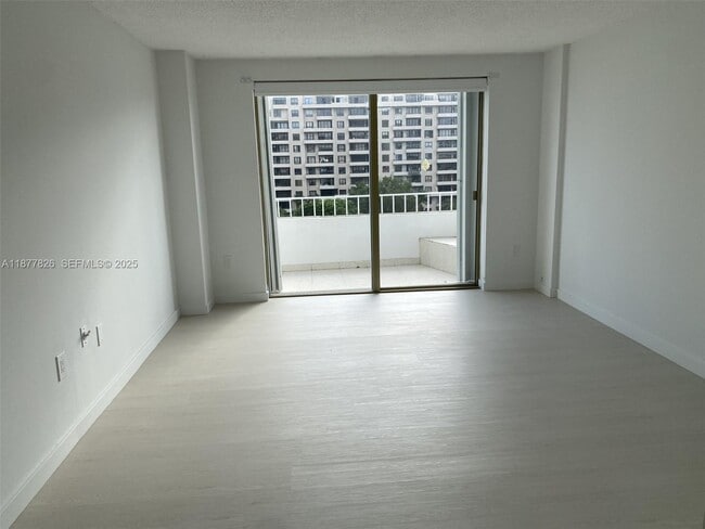 Building Photo - 199 Ocean Ln Dr