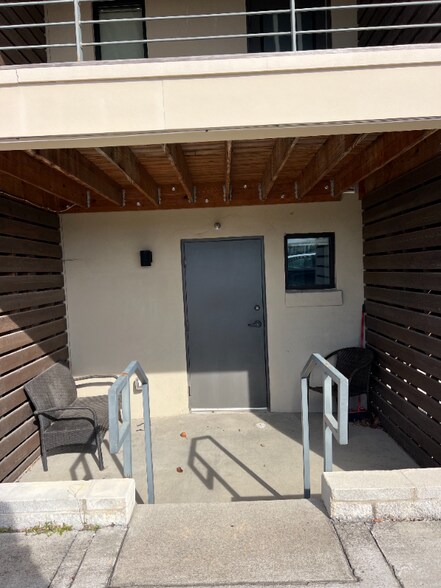 Building Photo - 2507 Clifton Ave