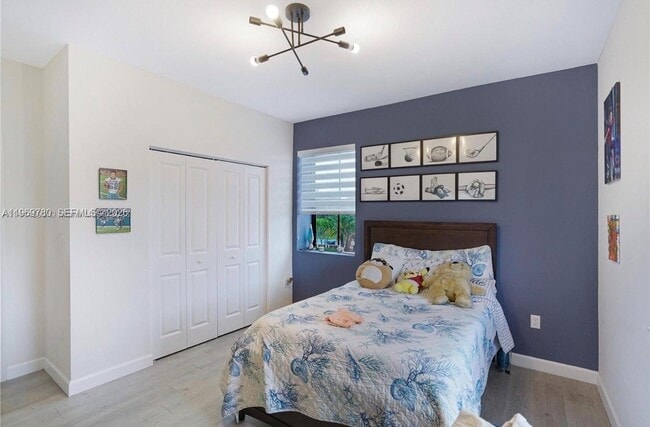 Building Photo - 10321 SW 232nd St