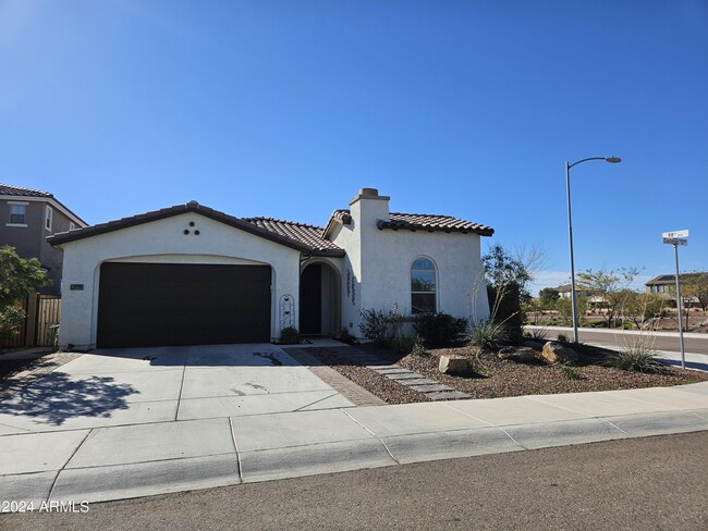 Primary Photo - 9799 W Cashman Dr