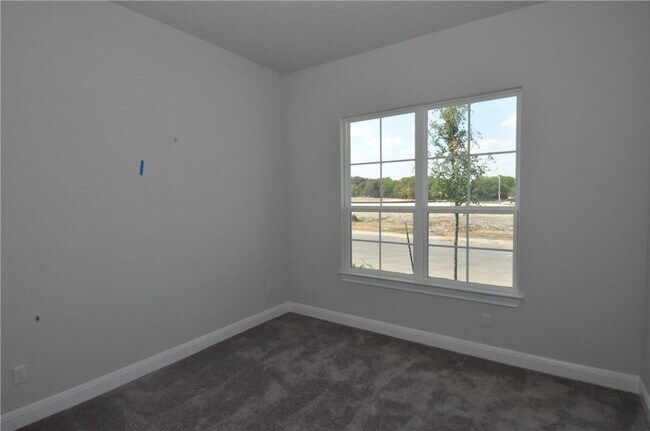 Building Photo - 3750 E Palm Valley Blvd