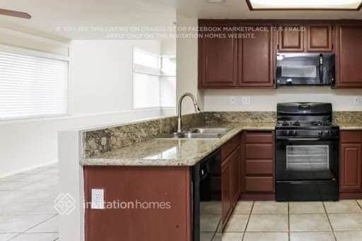 Building Photo - 23784 Sierra Oak Dr