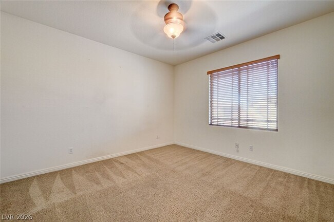 Building Photo - 5921 Altissimo St