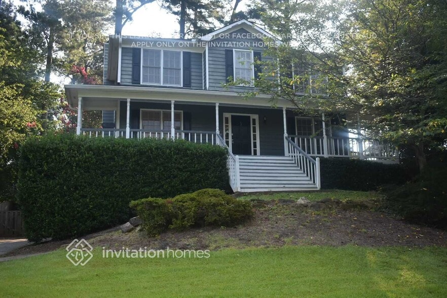Primary Photo - 2027 Arbor Forest Dr SW