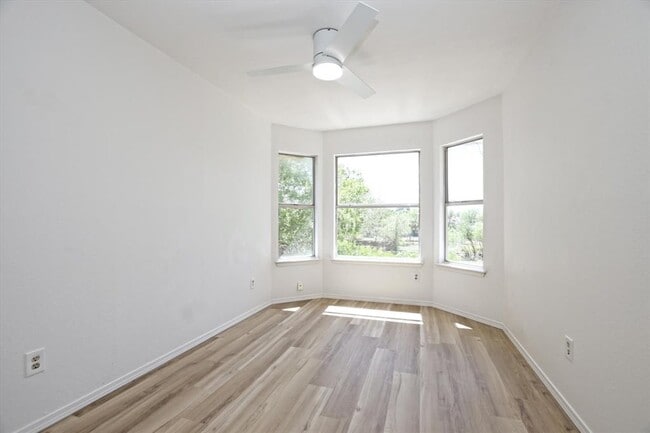 Building Photo - 2509 Patsy Pkwy