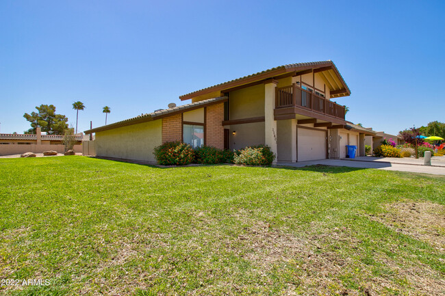 Building Photo - 11601 S Maze Ct