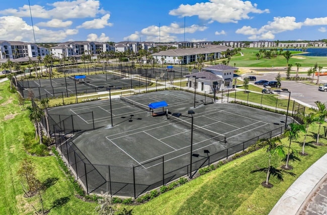 Building Photo - 43040 Greenway Blvd