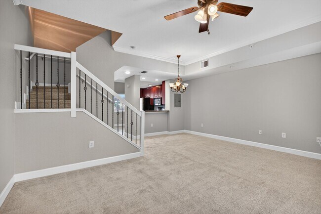 Building Photo - Condo For Rent In Il Villagio