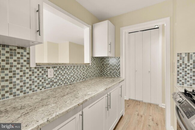 Building Photo - 2401 H St NW