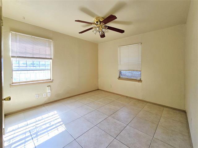 Building Photo - 8224 Campanella Dr