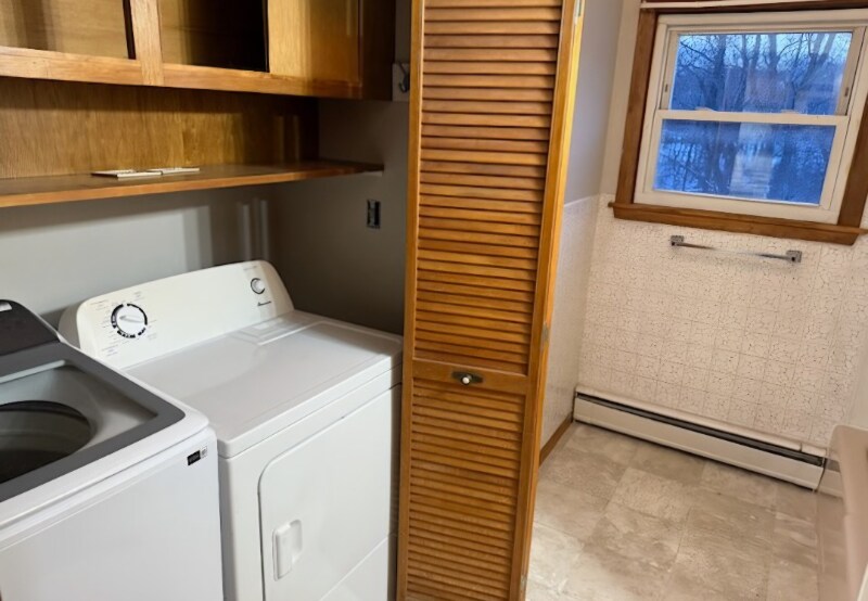 Building Photo - 135 York St