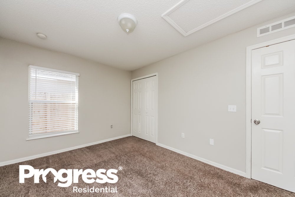Building Photo - 2923 Elbib Dr