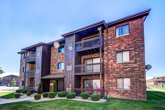 Building Photo - 15706 Peggy Ln