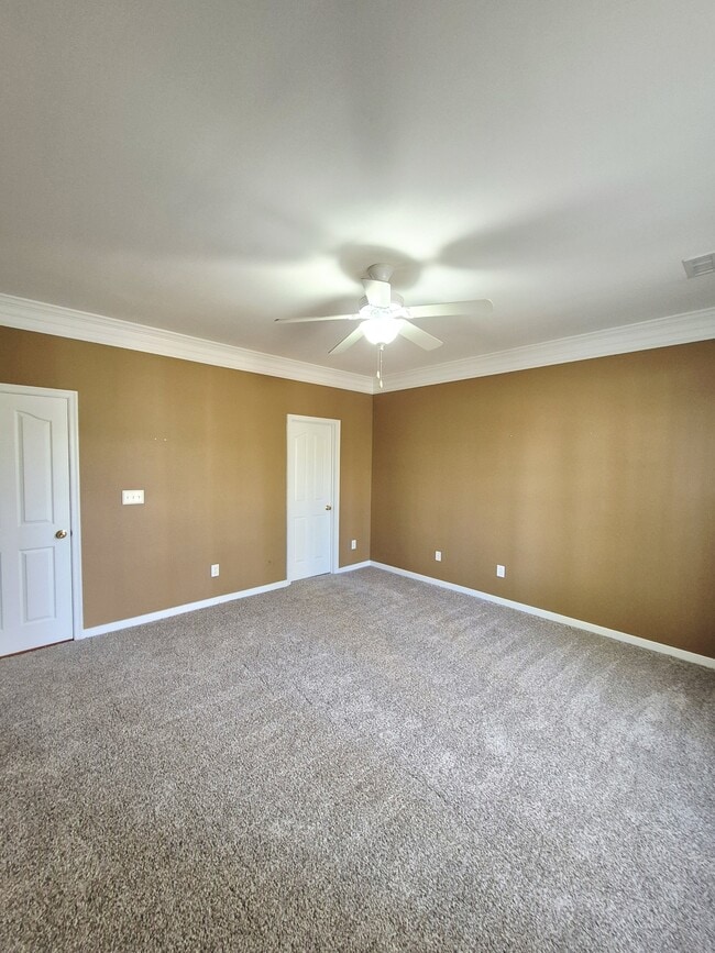 Building Photo - 1563 Providence Knoll Dr