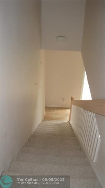 Building Photo - 1348 Veracruz Ln