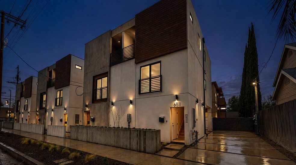 Building Photo - 6811 Gloria Ave
