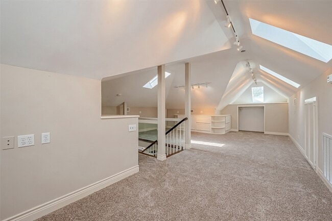 Building Photo - 365 Champions Colony III St