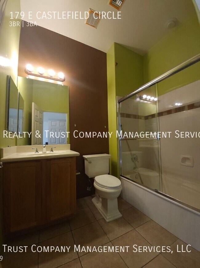 Building Photo - 179 E Castlefield Cir