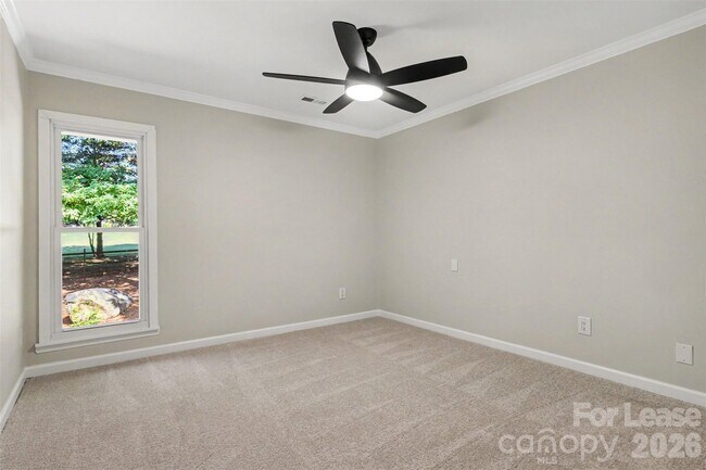 Building Photo - 9606 Fairway Ridge Rd