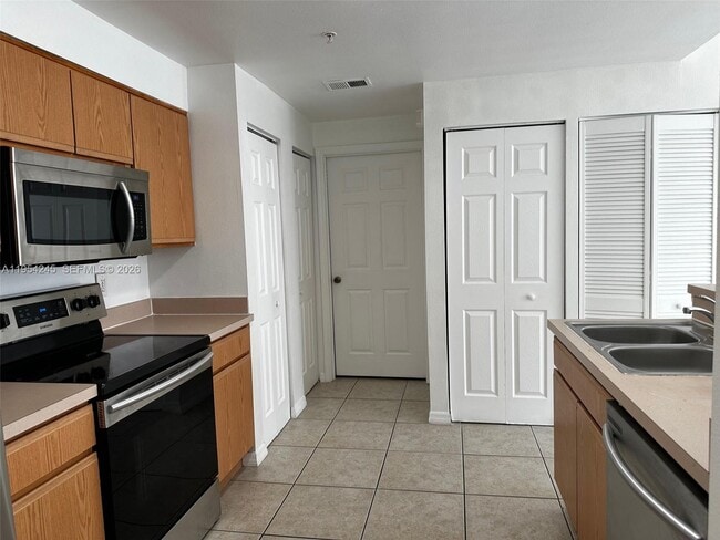 Building Photo - 3502 Windy Walk Way