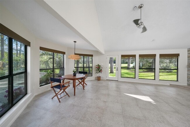 Building Photo - 5 Berrypick Ln