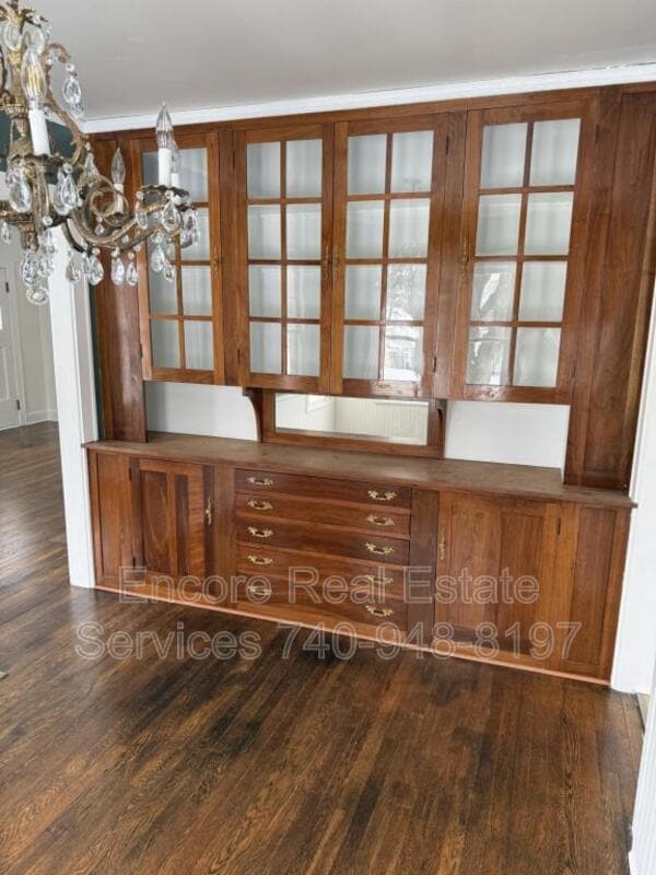 Building Photo - 765 N 21st St