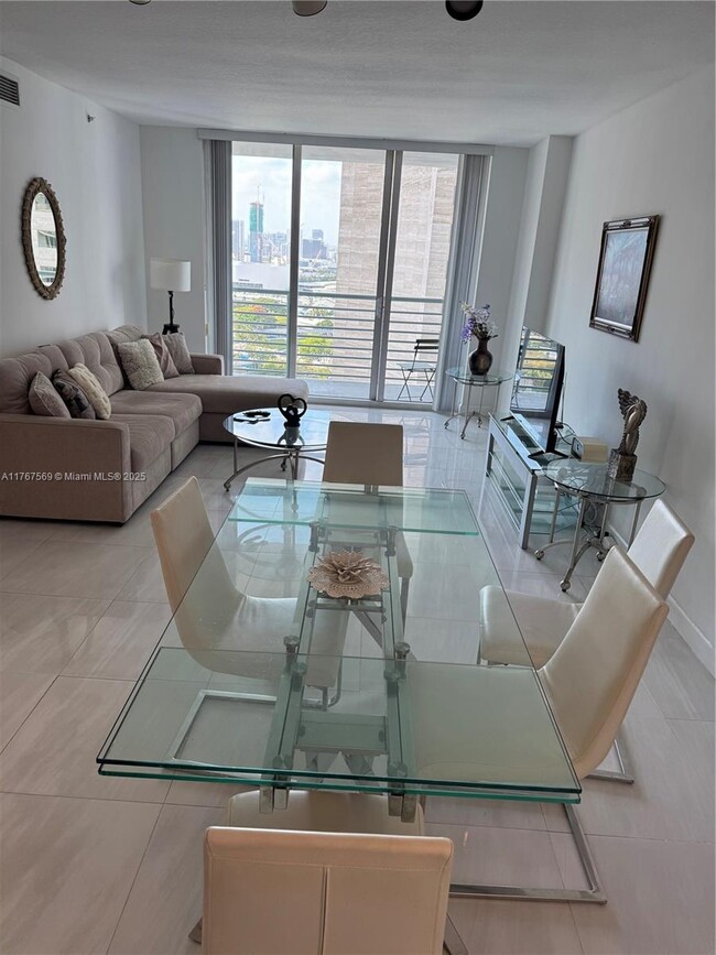 Building Photo - 335 S Biscayne Blvd