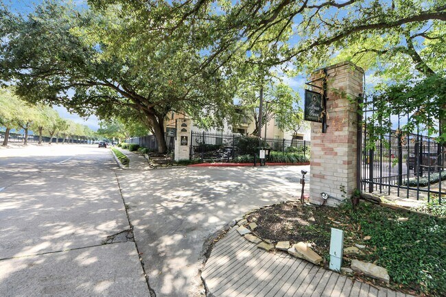 Building Photo - 7950 N Stadium Dr