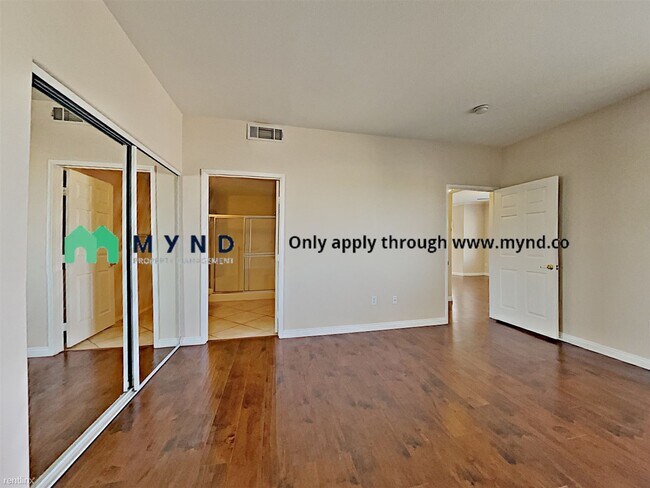 Building Photo - 9580 W Reno Ave