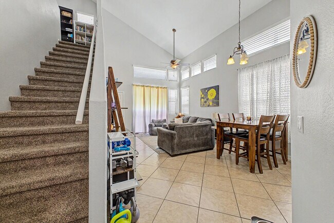 Building Photo - 6730 E Preston St