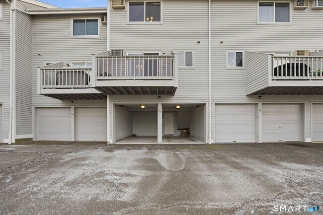 Building Photo - 151 Shelter Rock Rd