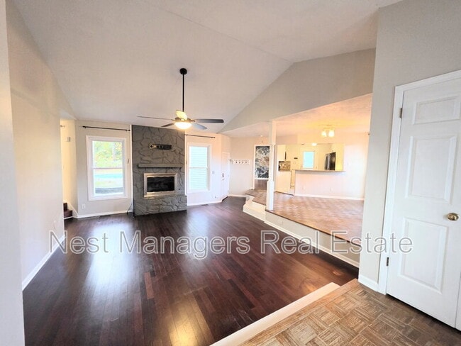 Building Photo - 1808 Bryn Mawr Dr