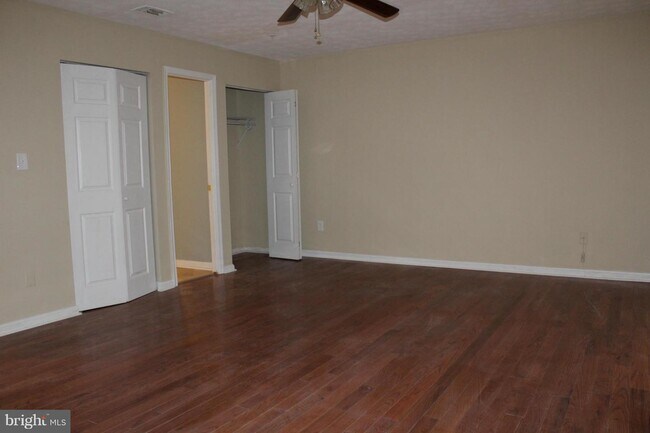 Building Photo - 4832 Brookstone Terrace