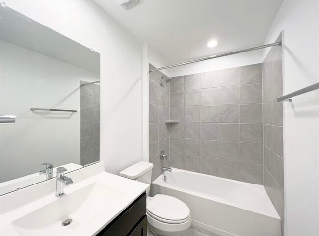 Building Photo - 29526 Paytons Park Ct