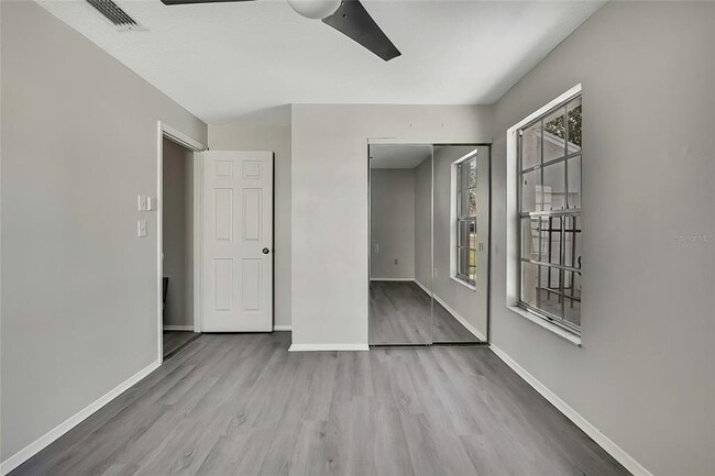 Building Photo - 3332 Vorden St
