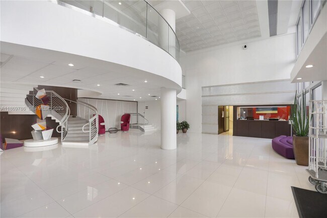 Building Photo - 5701 Collins Ave