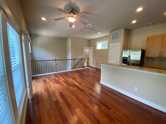 Building Photo - 4514 Depew Ave