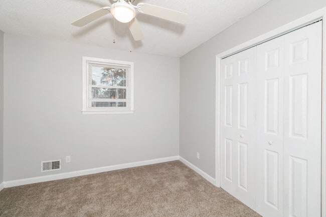 Building Photo - 152 Dickert Dr