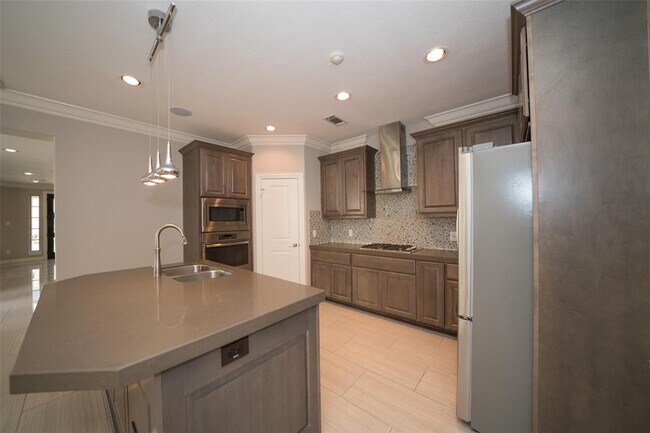 Building Photo - 13415 Preston Cliff Ct