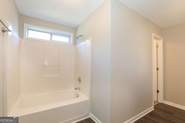 Building Photo - 6961 Mahonia Pl