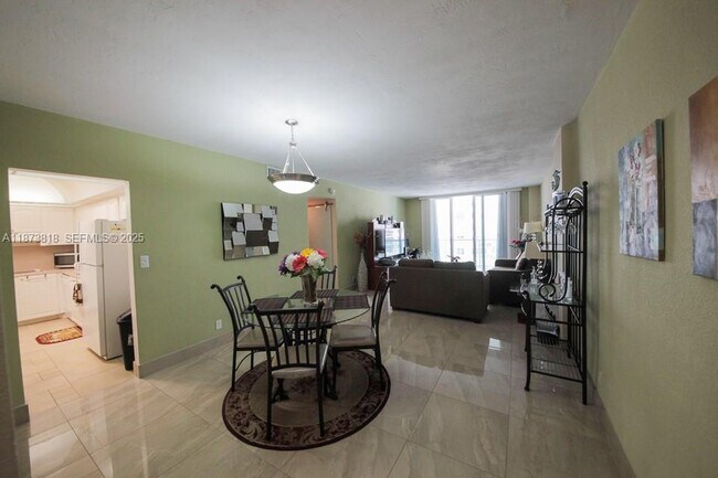 Building Photo - 3801 S Ocean Dr