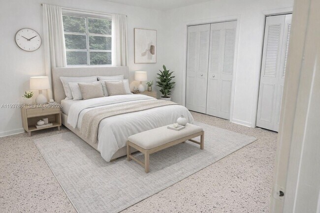 Building Photo - 1141 NW 32nd Ave