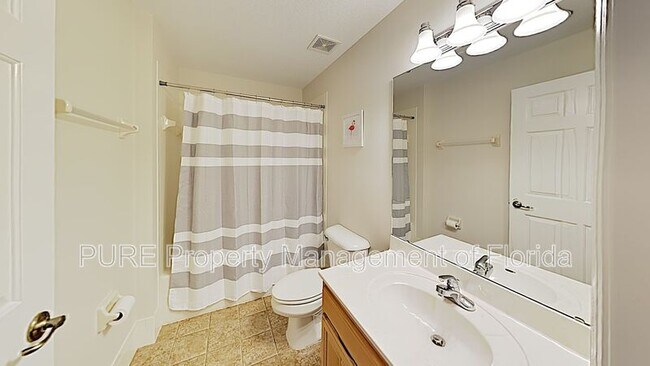 Building Photo - 9911 SW 96th St