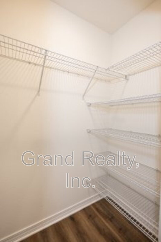Building Photo - 6801 Whitney Polk Ct