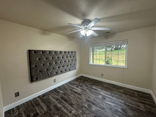 Building Photo - 2384 Choctaw Rd